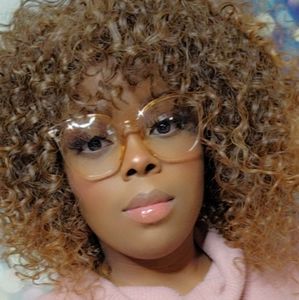 Bobbi Boss curly wig